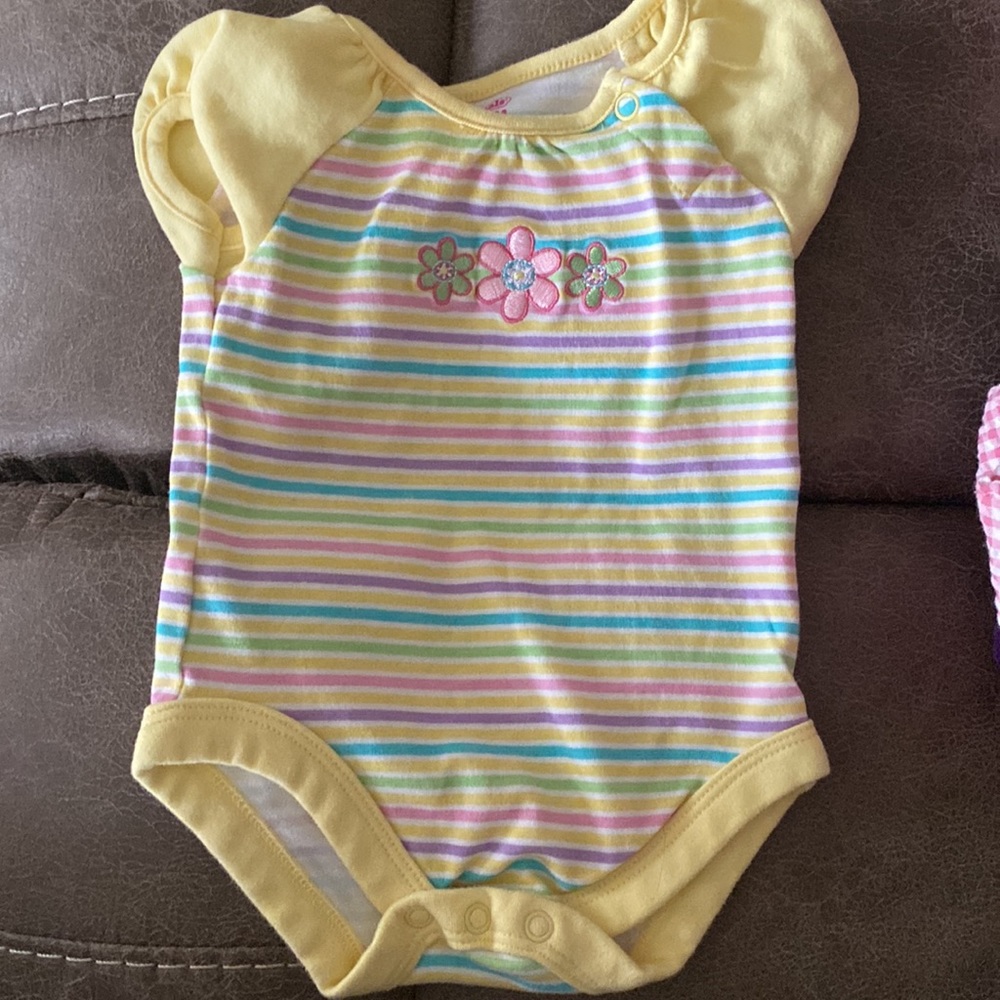 0-3 month bundle - Picture 5 of 5